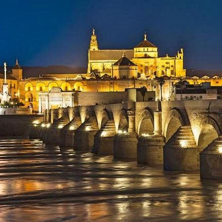 Riad Mezquita De Кордова Экстерьер фото