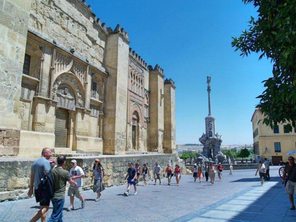 Riad Mezquita De Кордова Экстерьер фото